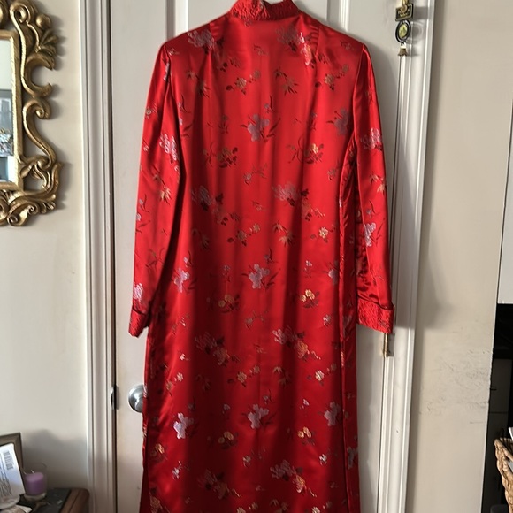 Vintage Chinese Printed Satin Robe - Picture 5 of 7